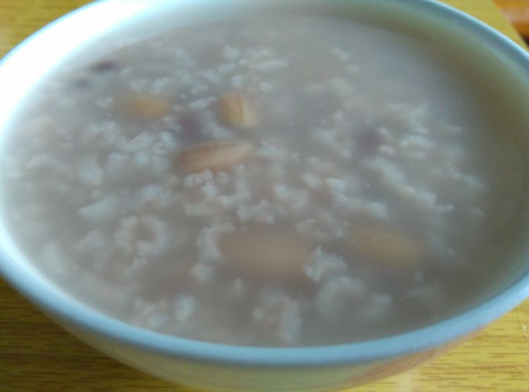 花生红豆枣粥步骤8