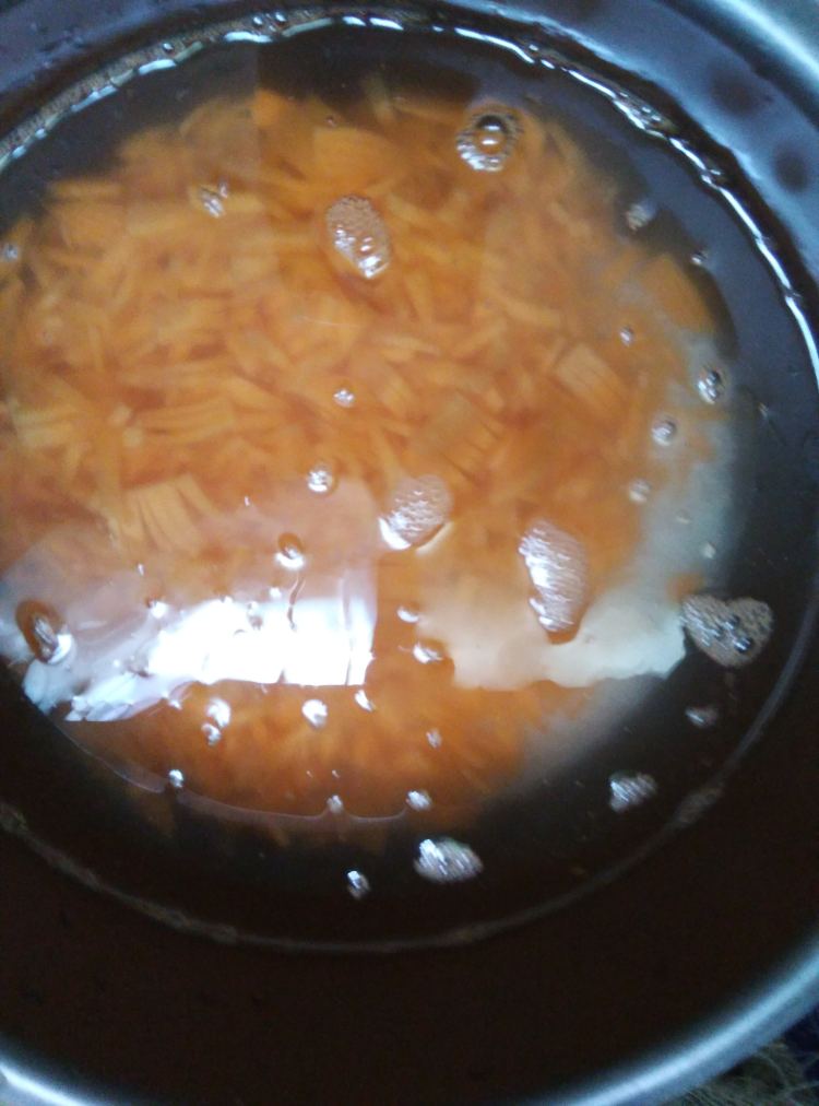 胡萝卜玉米鸡蛋粥步骤6