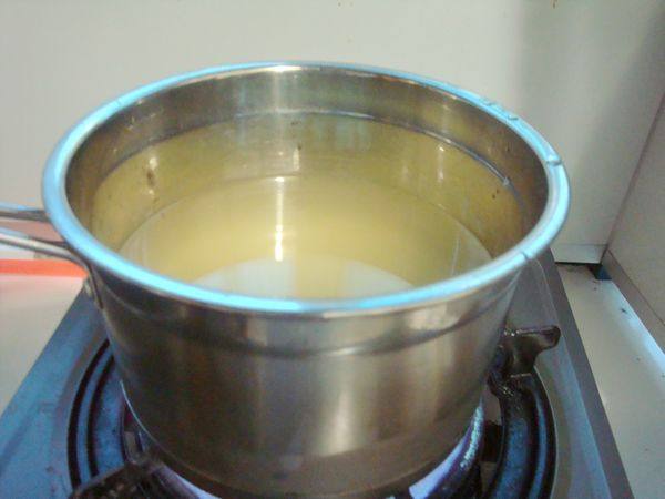 苹果燕麦小米粥步骤2