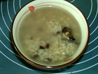 红豆腊肉粽子粥步骤9