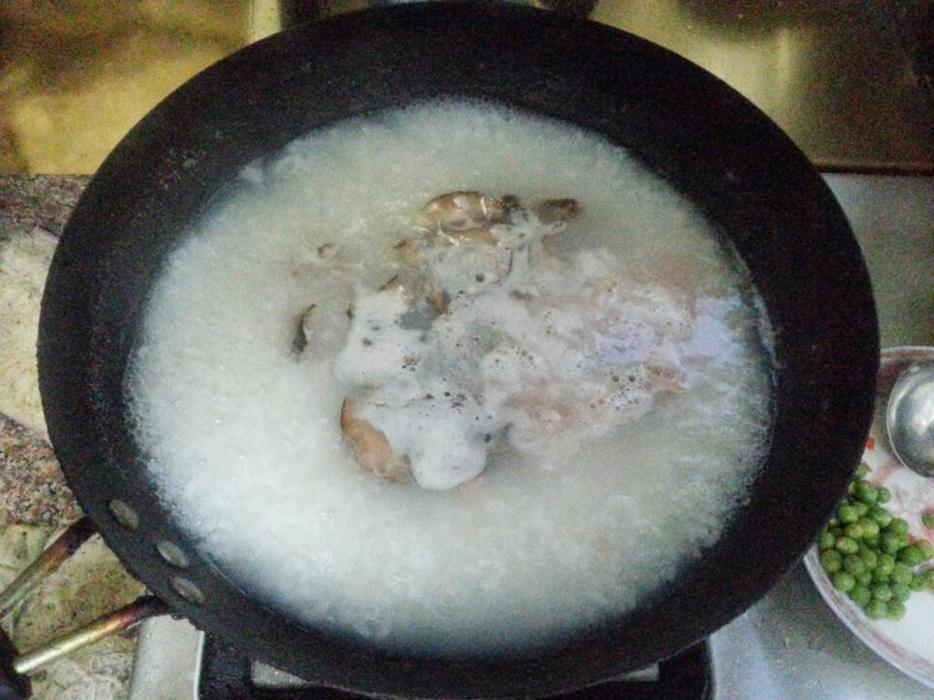 鸡肉香菇粥步骤3