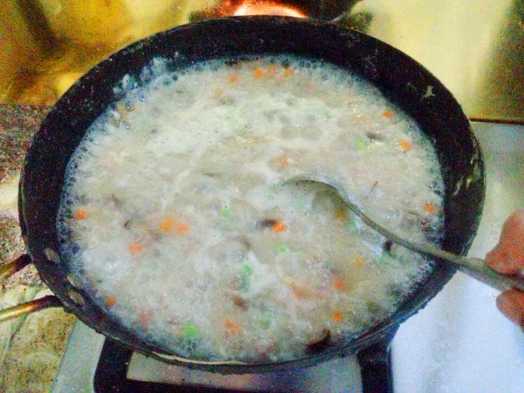 鸡肉香菇粥步骤4