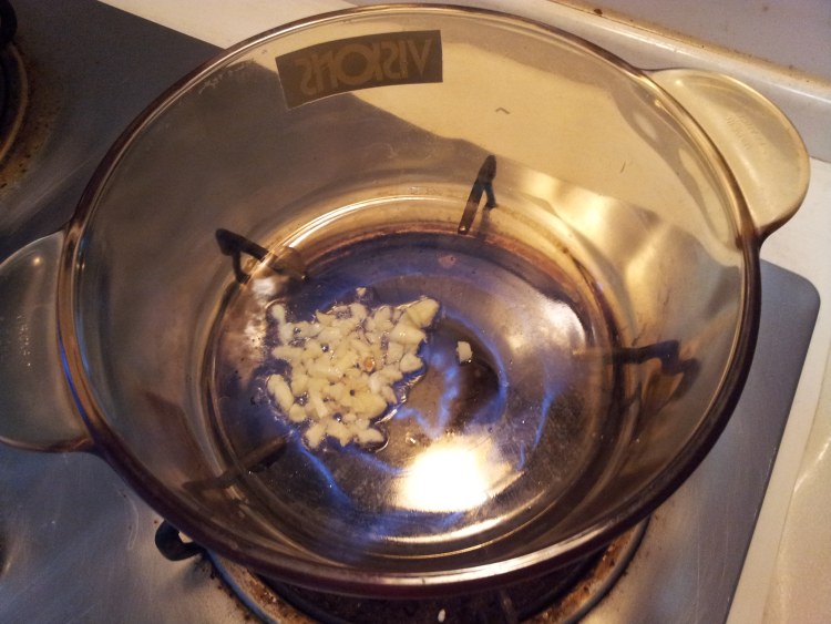 虾仁火腿意大利面步骤6