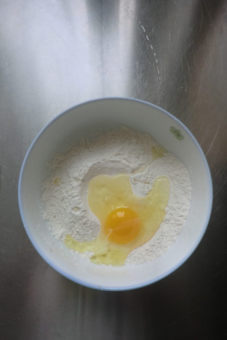 虾仁面疙瘩步骤3