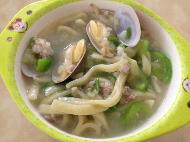 花甲瘦肉煮面条步骤9