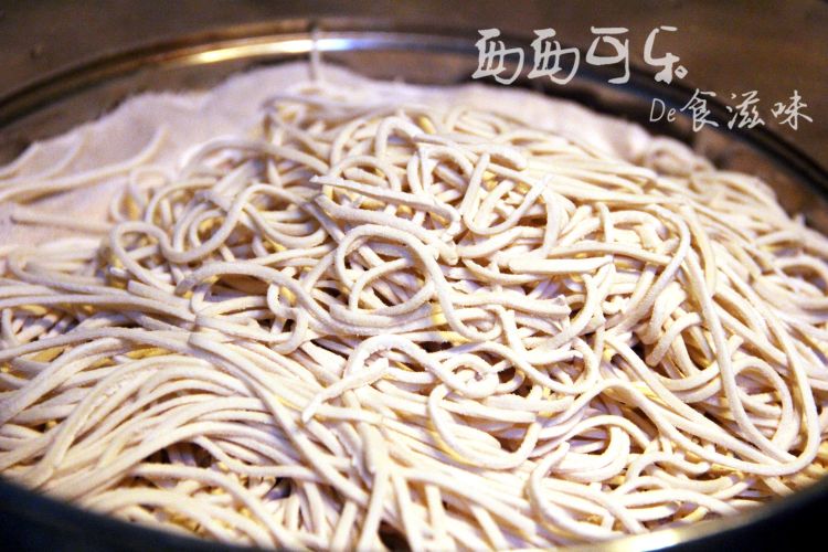 陕西孜然蛋炒面步骤2