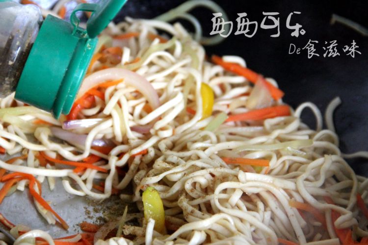 陕西孜然蛋炒面步骤14