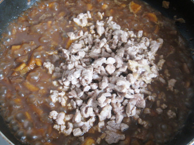 茄子肉酱面步骤17