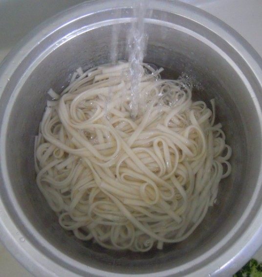 夏天简易—炸酱面步骤4
