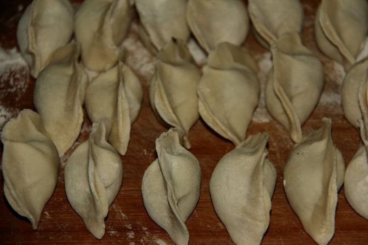 芹菜大肉饺步骤5