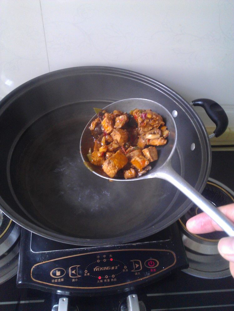 香菇鸡肉酱面步骤9