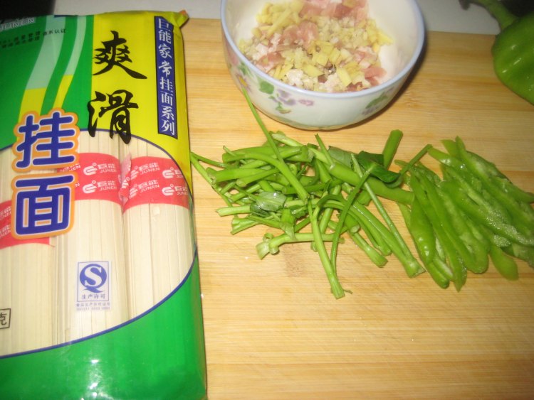 家常炒面步骤1