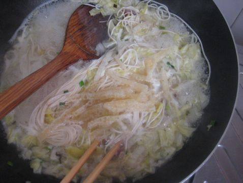 三鲜皮肚面步骤9
