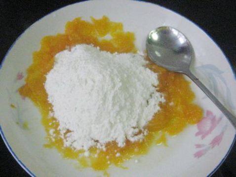 西红柿肉丁南瓜面步骤5