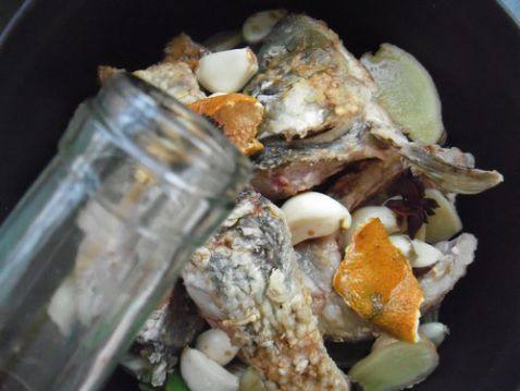 鲤鱼面片步骤7