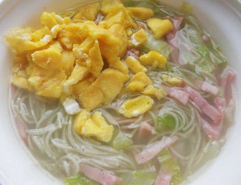 营养鸡蛋火腿面步骤7