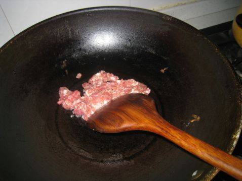 榄菜肉末拌面步骤6