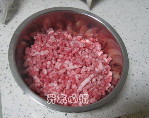 西红柿肉圆打卤面步骤1