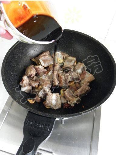 排骨豆角焖面步骤6