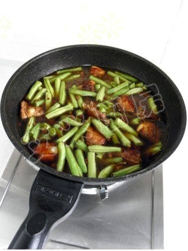 排骨豆角焖面步骤8