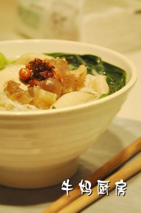 菌菇青菜牛筋汤面步骤11