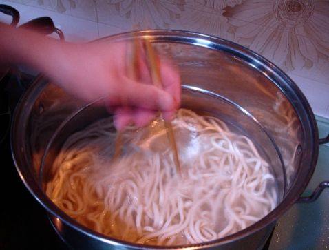 刀切面（附肉酱和辣椒步骤15