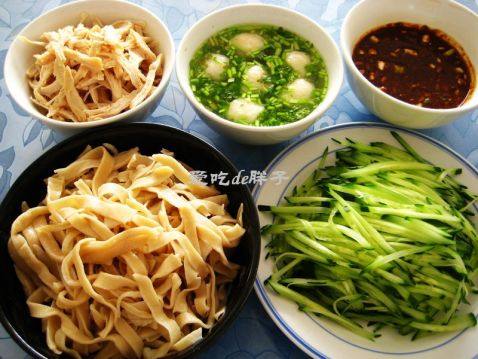 鸡丝拌面步骤10