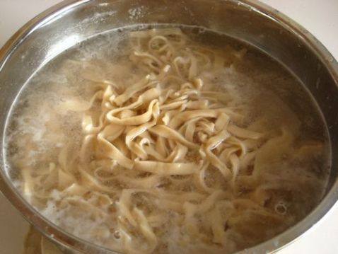 鸡丝拌面步骤8