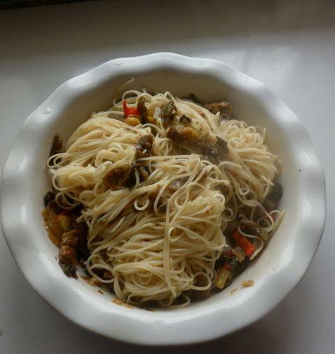 芽菜肉末咖喱蟹拌面步骤10