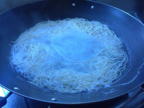 波菜汤面步骤11