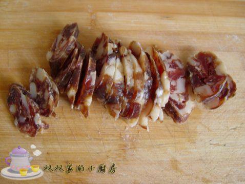 菠菜香肠面步骤1