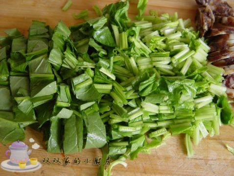 菠菜香肠面步骤3