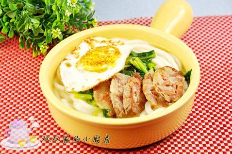 菠菜香肠面步骤7