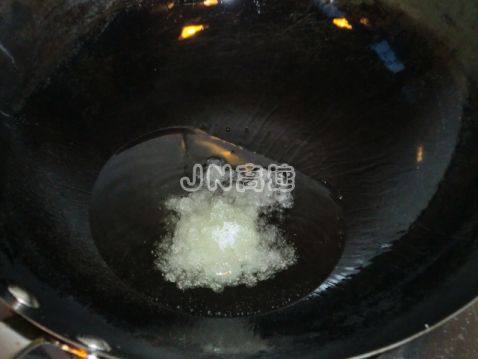 红烧排骨烩面鱼步骤4