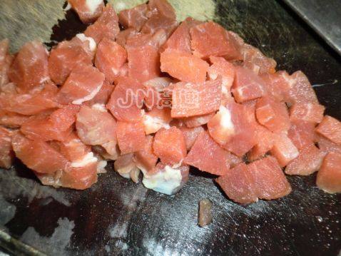 彩丁炸酱面步骤2