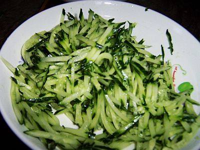 肉末榨菜黄豆面步骤10