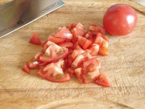 西红柿臊子面步骤1