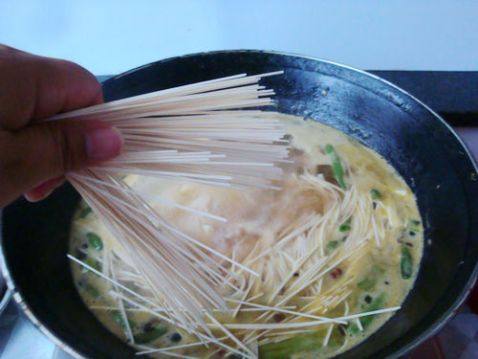 豆角挂面步骤5