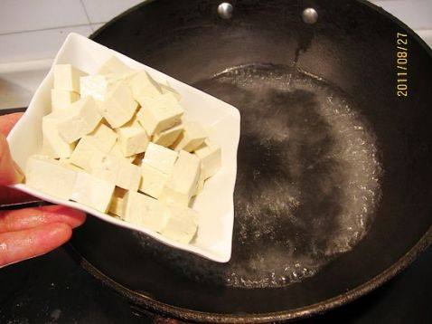 豆丁炸酱面步骤2