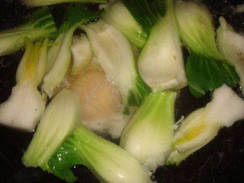青菜烧方便面步骤3