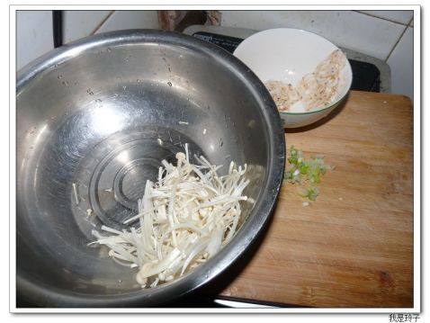 金针菇面步骤1