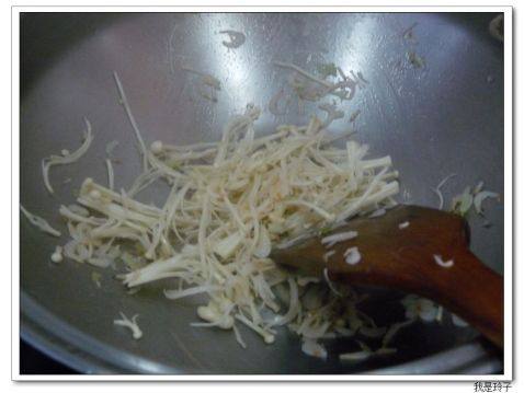 金针菇面步骤3