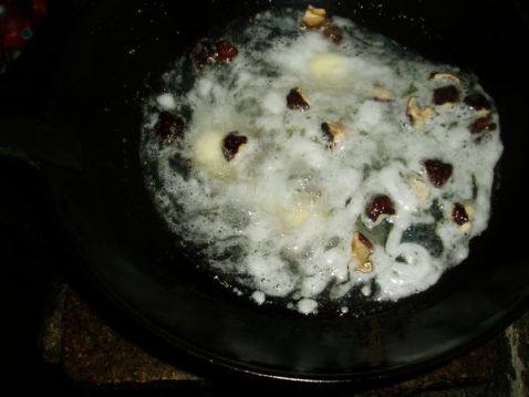 鸡蛋泡面步骤4