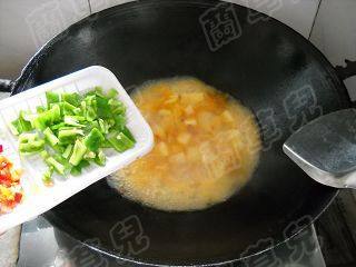 土豆焖面步骤6