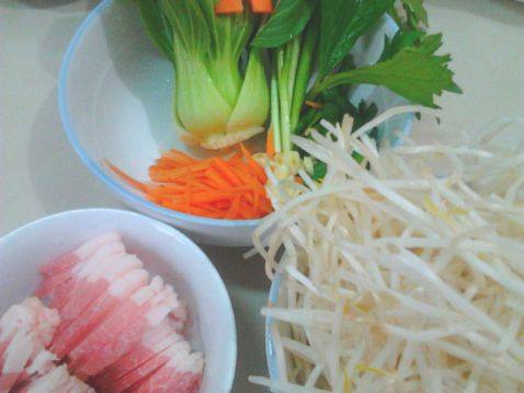 [好吃的面]豆芽炒面步骤2