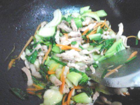 [好吃的面]豆芽炒面步骤6