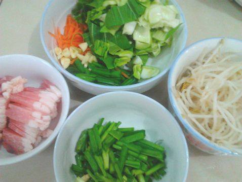 [好吃的面]豆芽炒面步骤3