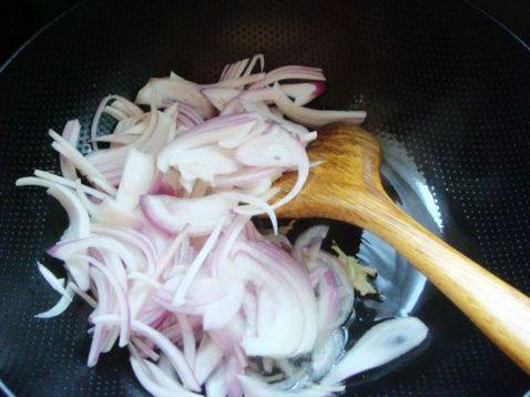 五花肉酱面步骤3