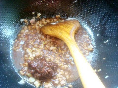 双瓜肉末炸酱面步骤5
