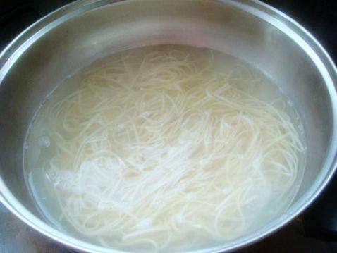 双瓜肉末炸酱面步骤11